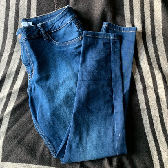 Skinny Jeans - Picture 1 of 1